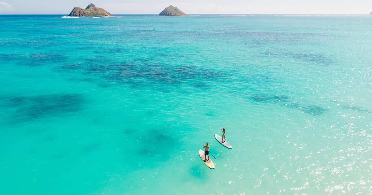 top-10-epickych-sup-destinacii-neonmars-paddleboard-hawaii